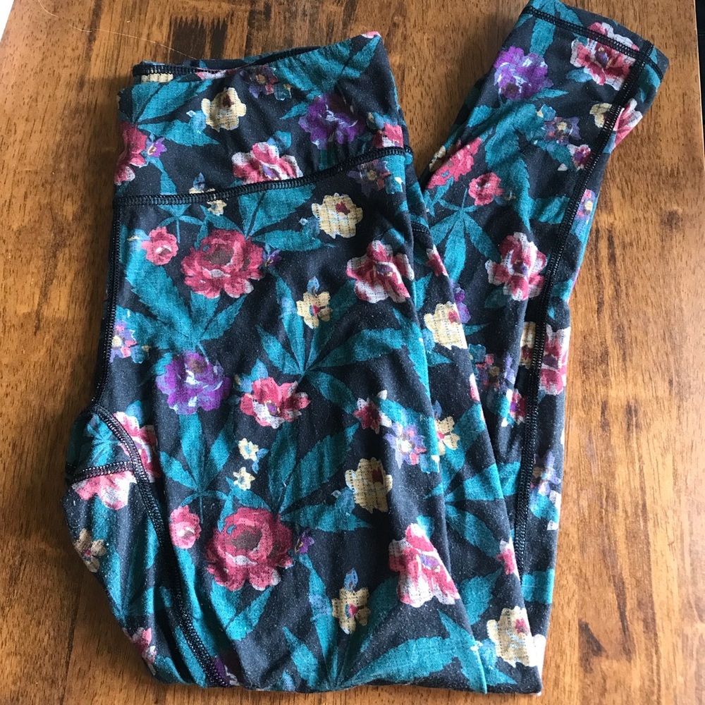 Like New Burton Women’s Medium Underlayer